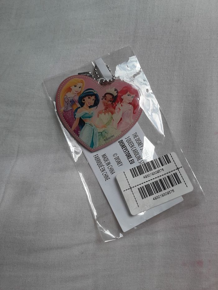 Porte-clés disney officiel