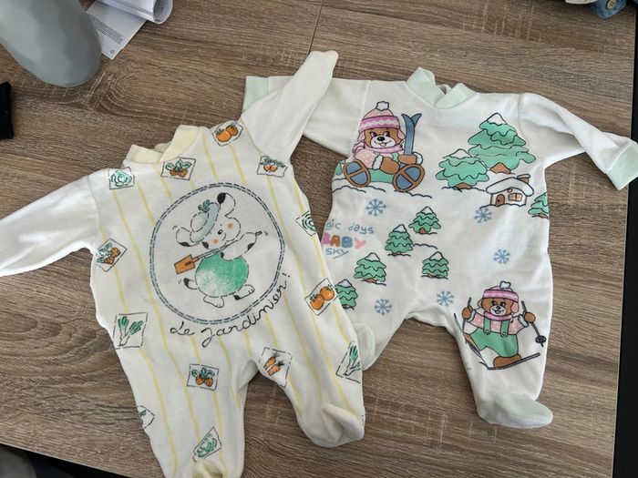 Lot 2 pyjamas