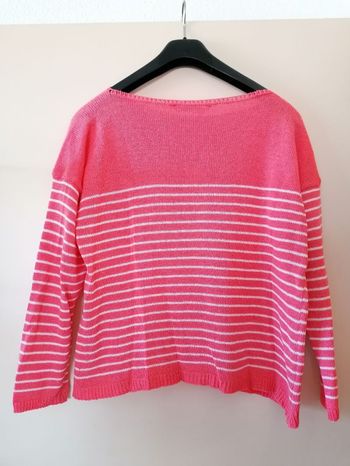 Pull rayé corail/blanc