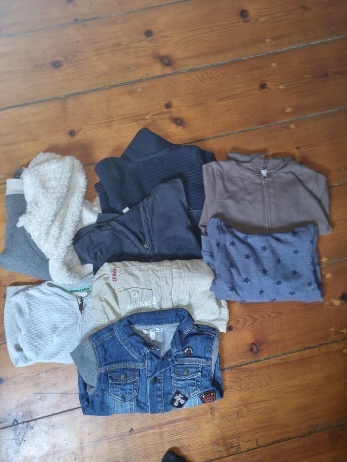 Gros lot vêtements 18 mois - photo numéro 8