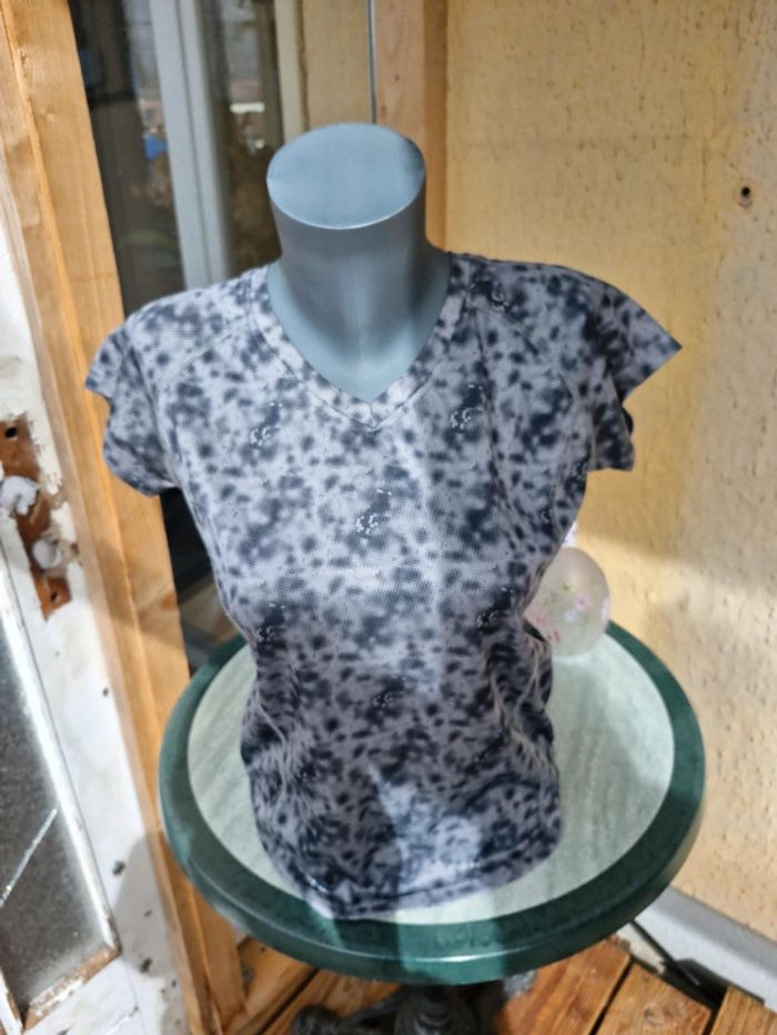 Tee shirt femme.  Crivit
