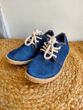 Espadrilles a lacets Kiabi taille 31