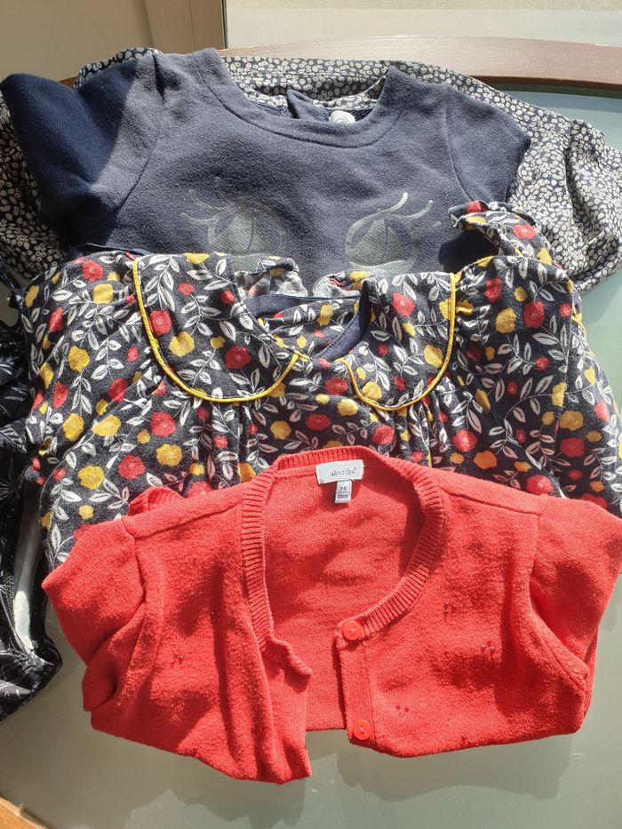 Lot marques 24 mois fille TBE ! - photo numéro 2