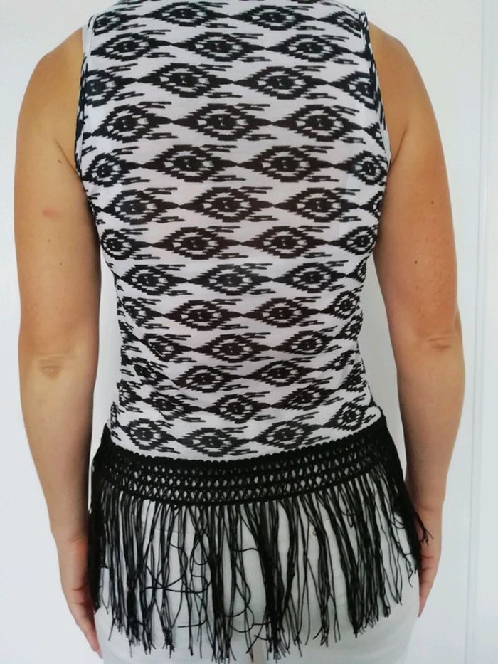 Haut court à franges - photo numéro 2