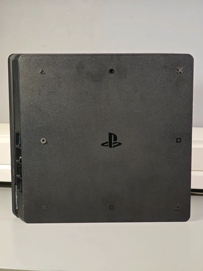 Console PS4 Slim / 500Go/ Manette/ OS 12.52/ Garanti 1 an - photo numéro 4