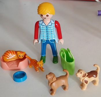Playmobil femme animaux