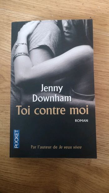 LIVRE toi contre moi