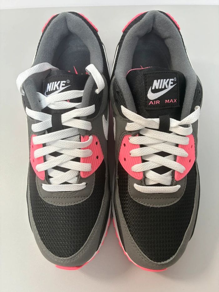 Baskets Nike air Max 90 rose noir Sunset pointure 42 - photo numéro 5