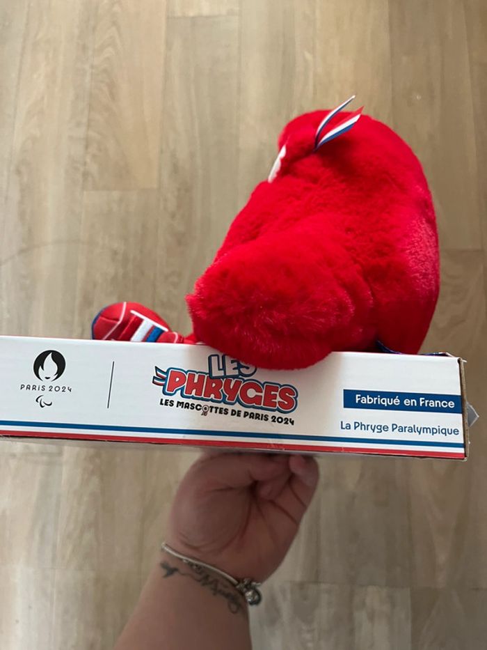 Les phryges paralympiques mascotte neuf avec carton d’origine - photo numéro 4