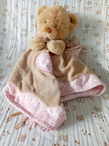 Doudou peluche ours Gund 