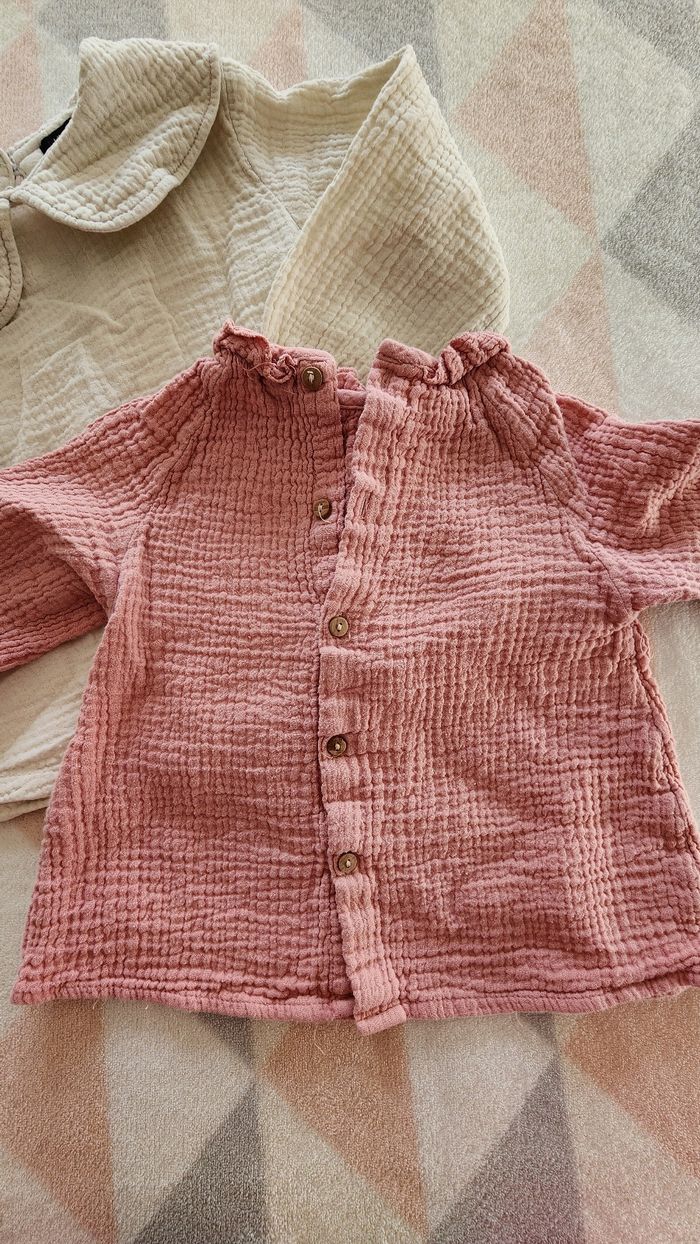 Lot 2 blouses Kiabi 24 mois - photo numéro 3