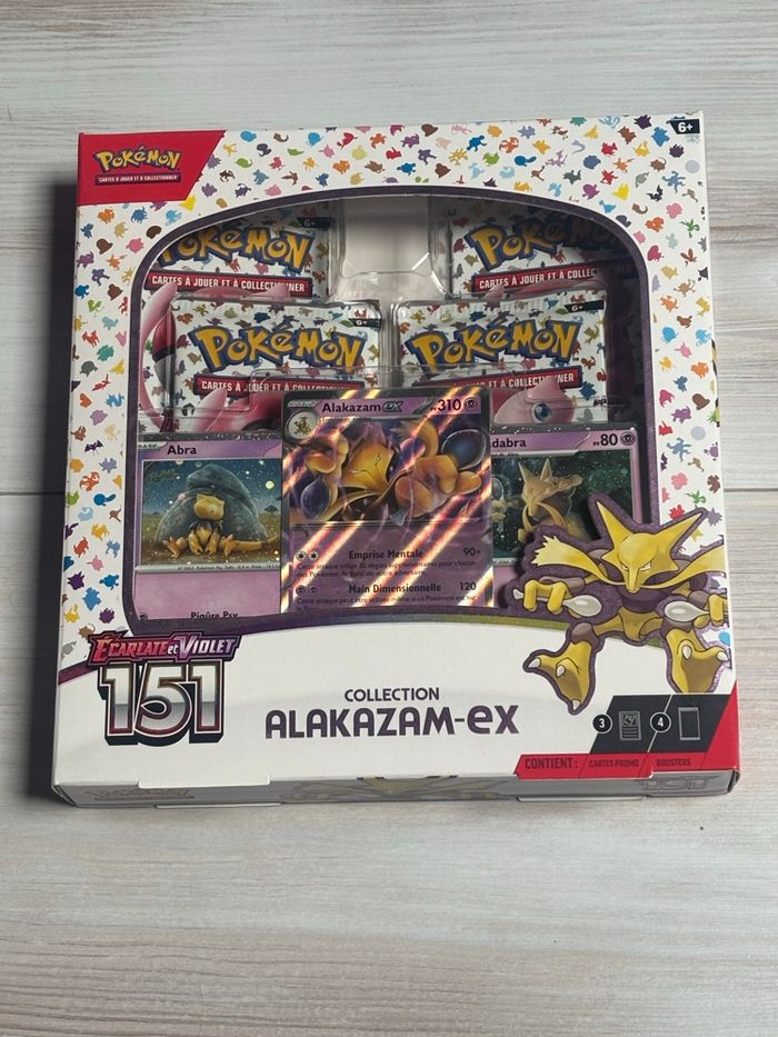 Coffret Pokémon 151 alakazam neuf