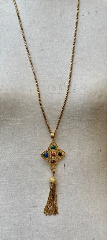 Sautoir long réglable habaha Paris croix étoile trèfle perles naturelles pilons