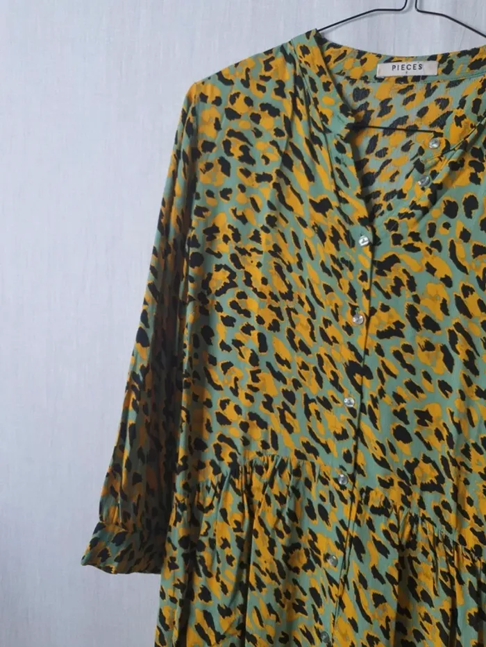 Robe léopard pièces - photo numéro 4