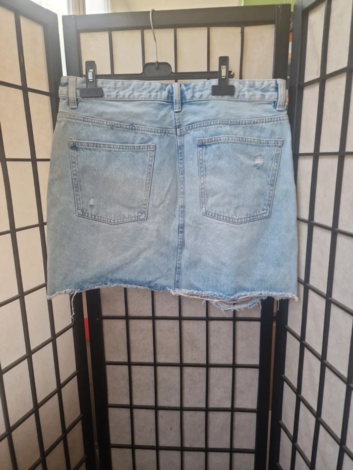 Jupe jean a donner sur demande avec tout achat - photo numéro 4