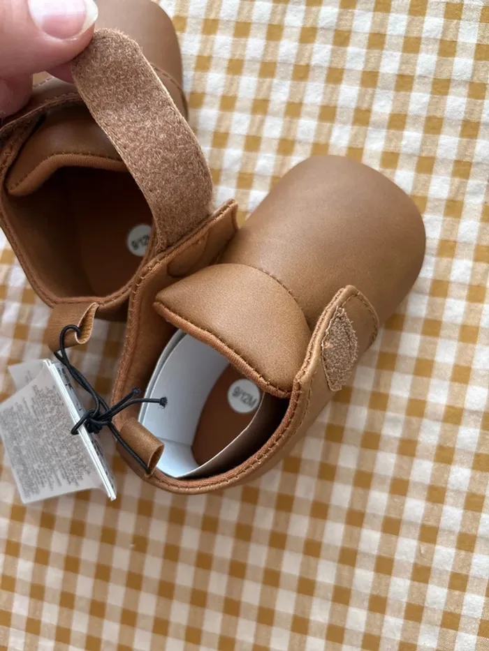 Chaussons bébé - photo numéro 3