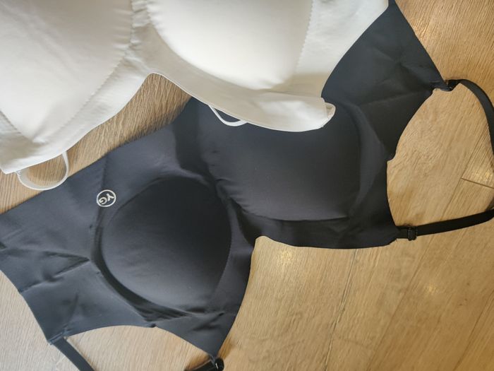 Lot de 2 soutiens gorge spécial dos nus Taille S - Neuf et emballé - photo numéro 3