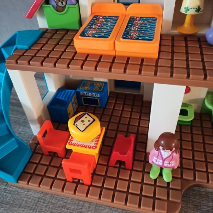 Playmobil 123 maison garage aire de jeux - photo numéro 2