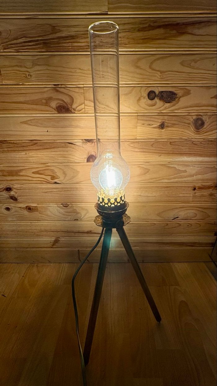 Vintage pieds photo en lampe - photo numéro 2