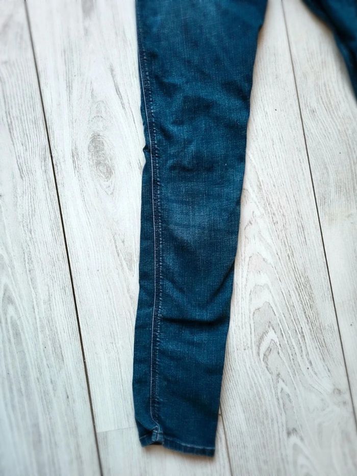 Jean H&M Homme Tech Stretch – Taille 38 FR – coupe slim déchirée – denim bleu extensible - photo numéro 9
