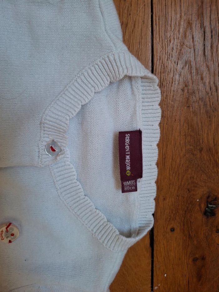 Gilet blanc sergent major 18 mois coudières fleurs rouge - photo numéro 4