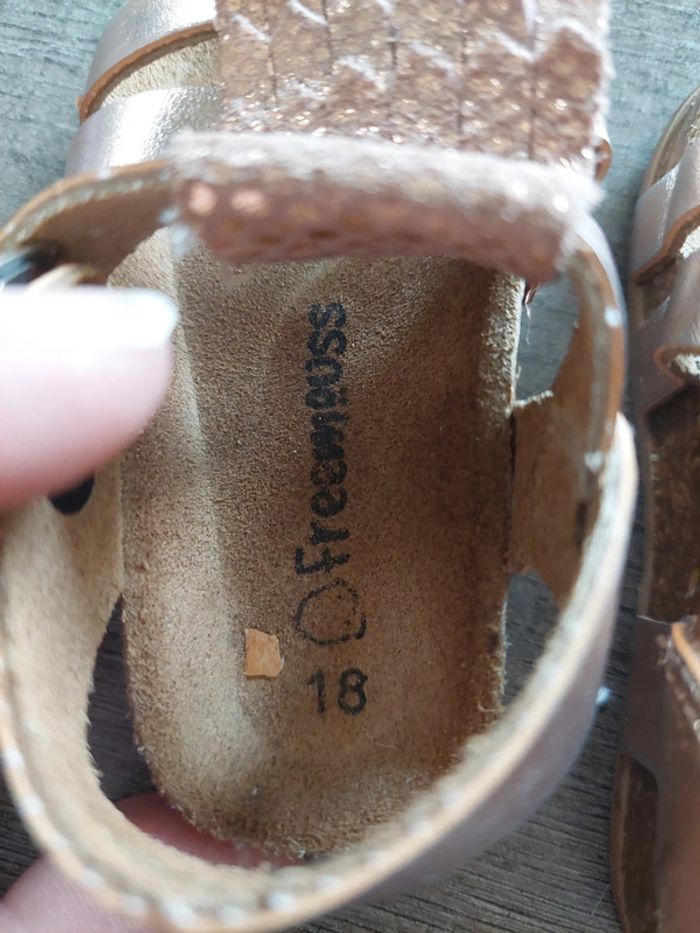 Nu pieds - photo numéro 4