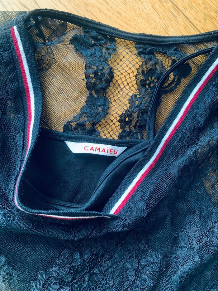 Top dentelle Camaïeu taille 34/36 - photo numéro 3