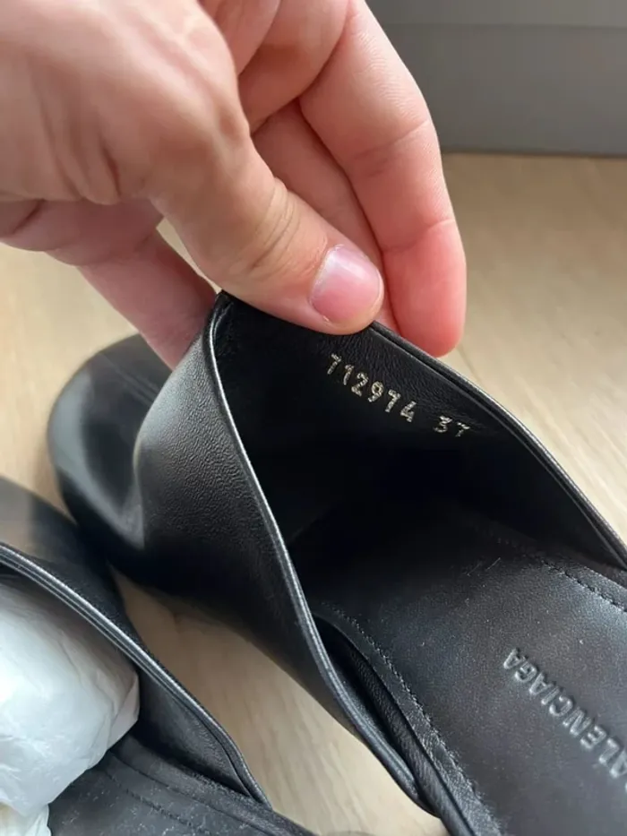 Balenciaga Sabot Noir 37 - photo numéro 2