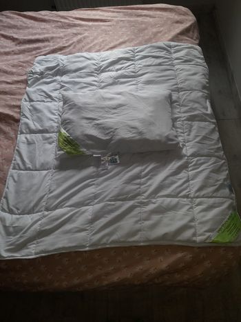 Couette et oreiller bébé 