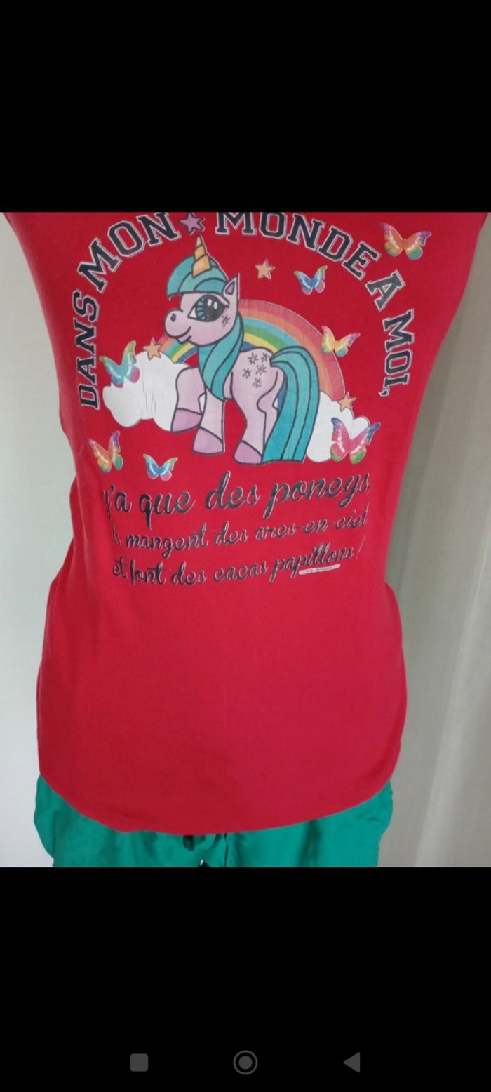 Top rouge - photo numéro 3