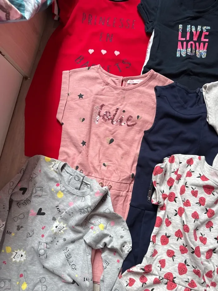 Lot 12 jolies robes automne hiver fille 8 ans - photo numéro 9