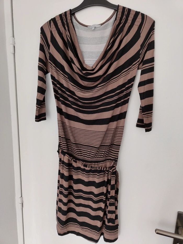 Robe légère été T36