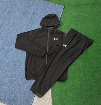 Ensemble Under Armour