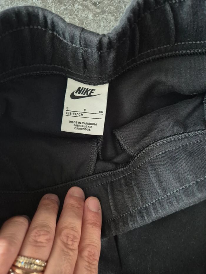 Pantalon nike teck - photo numéro 5