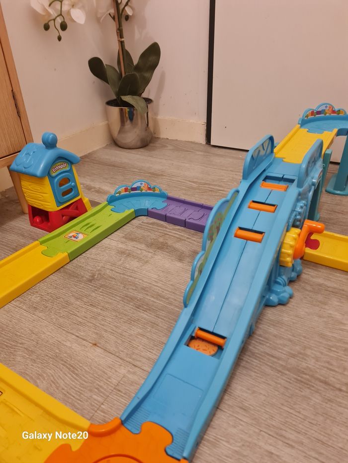 Circuit train Tut Tut bolide vtech - photo numéro 9