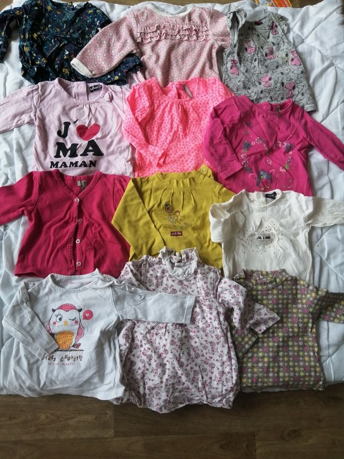 Lot vêtements 6 mois - photo numéro 2