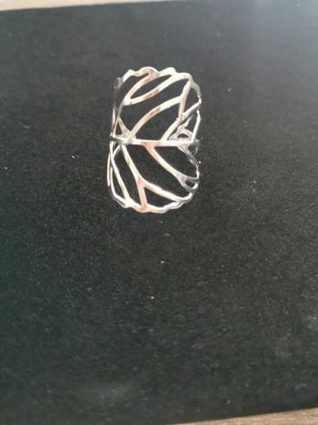 Bague femme large feuille T9