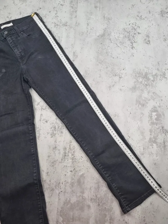 Jean Levi’s 724 noir – Taille 36 FR/ 26 US Femme (mesures en photos) - photo numéro 5