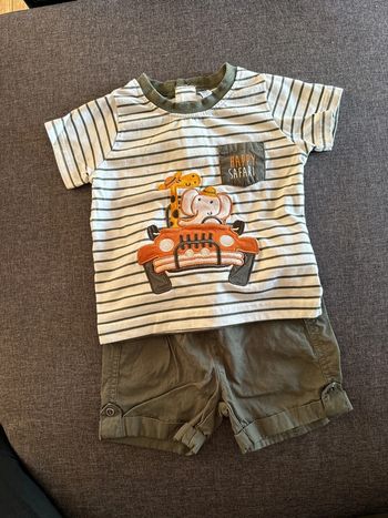Ensemble t shirt et short