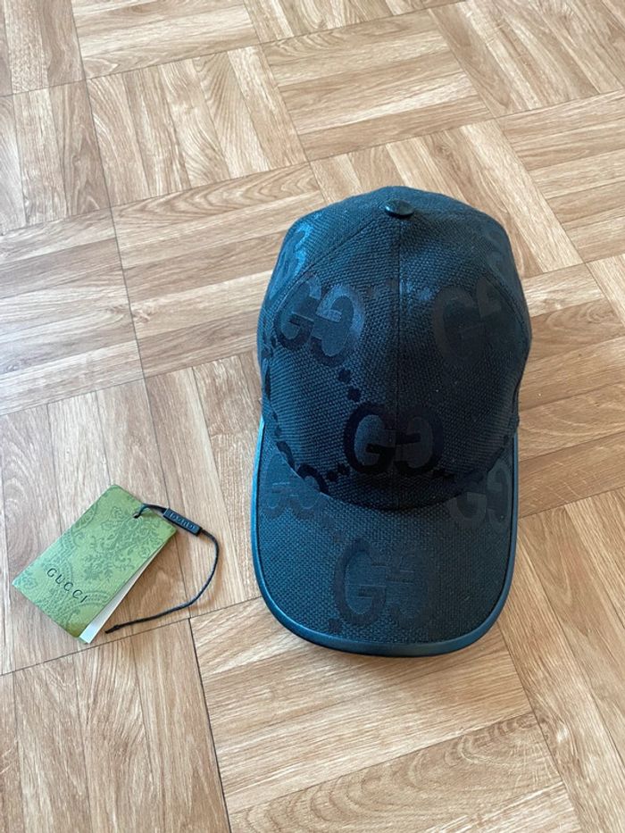 Casquette jumbo de baseball noir Gucci (NEUF)