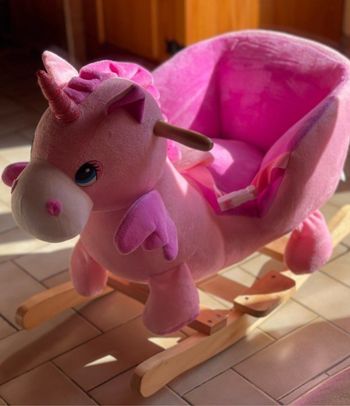 Licorne à bascule