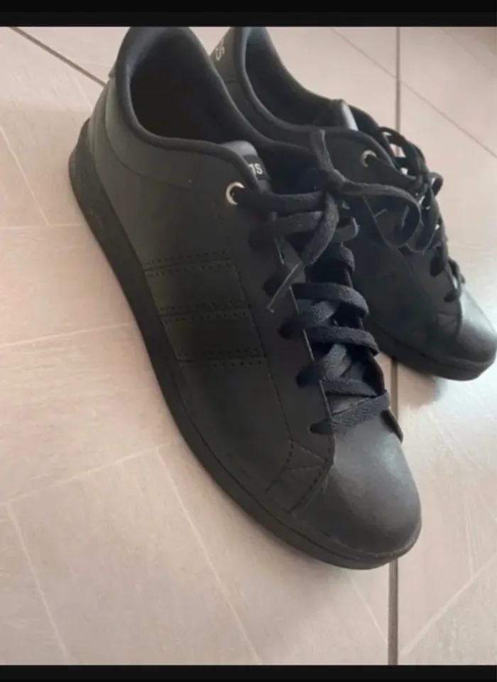 Baskets Adidas
