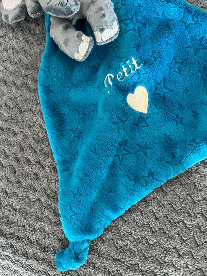 Doudou éléphant fait main neuf - photo numéro 2