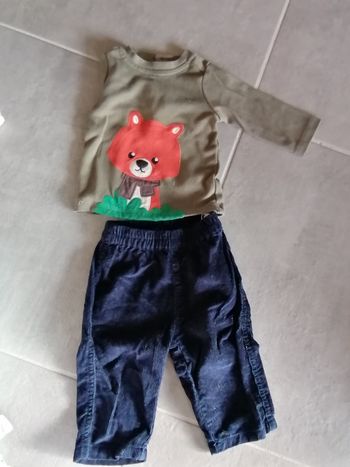 Ensemble tee shirt et pentalon