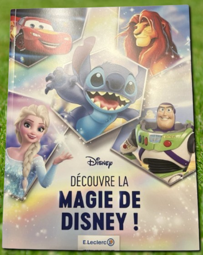 Album vide  + 108 cartes à insérer + 24 Fixeez. Disney  Leclerc 2025 - photo numéro 2