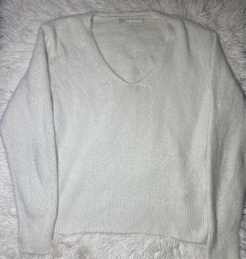 pull col V blanc