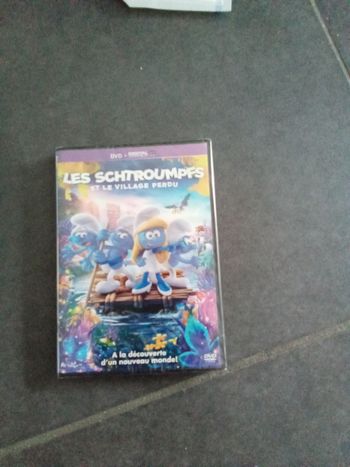 Les Schtroumpfs et le village perdu 