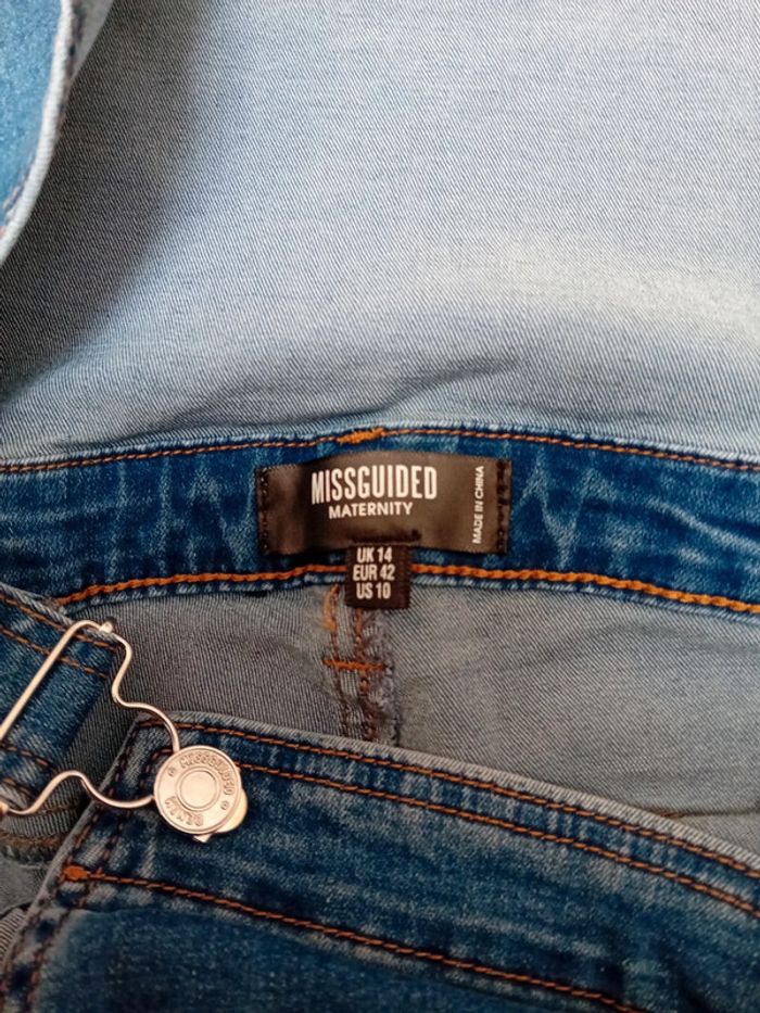 Salopette de grossesse - photo numéro 5