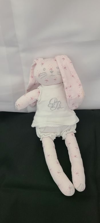 Doudou lapin imprimé petit bateau