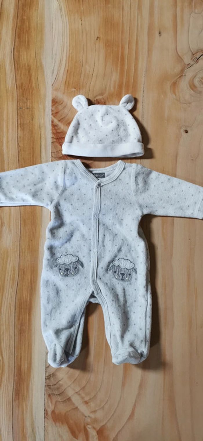 Pyjama bébé naissance avec bonnet